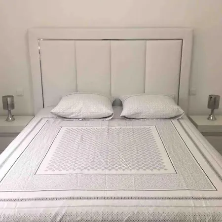 Villa Avec Piscine Privée Proche La Garonnette-Plage